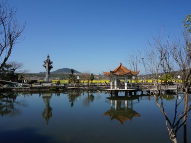 Tengchong, Yunnan Lake